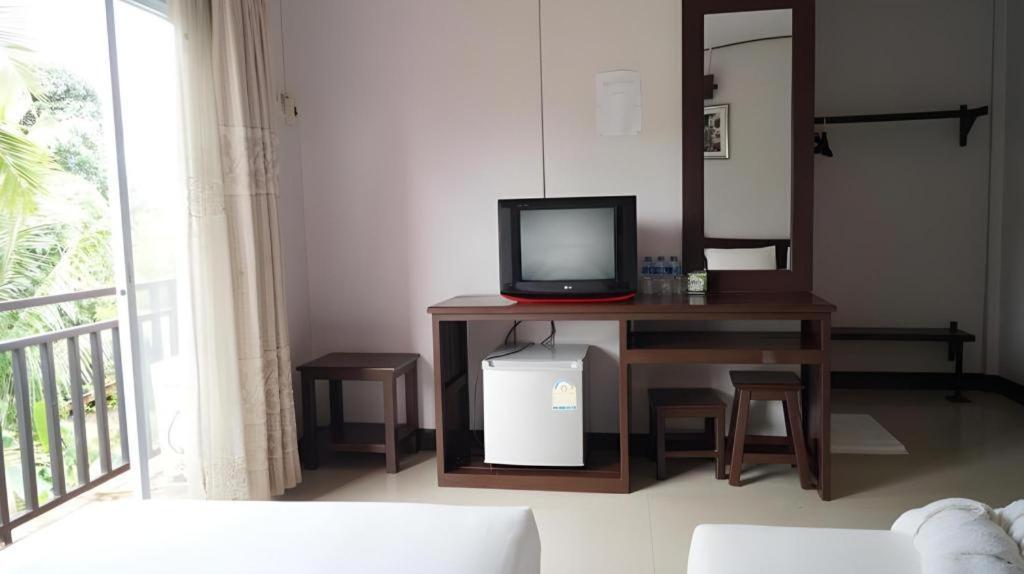 Phou Ang Kham 2 Hotel Vang Vieng Ngoại thất bức ảnh