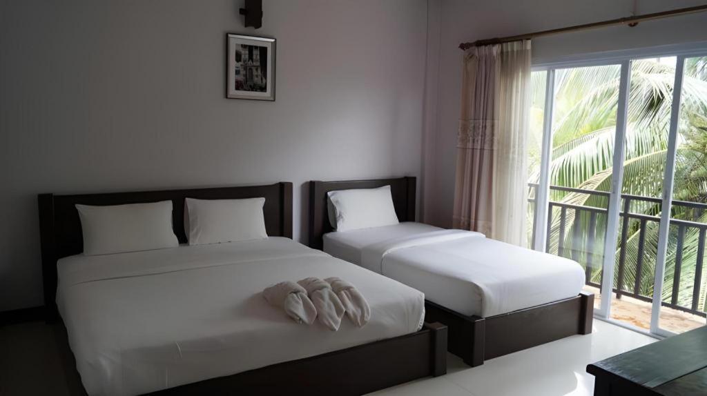 Phou Ang Kham 2 Hotel Vang Vieng Ngoại thất bức ảnh