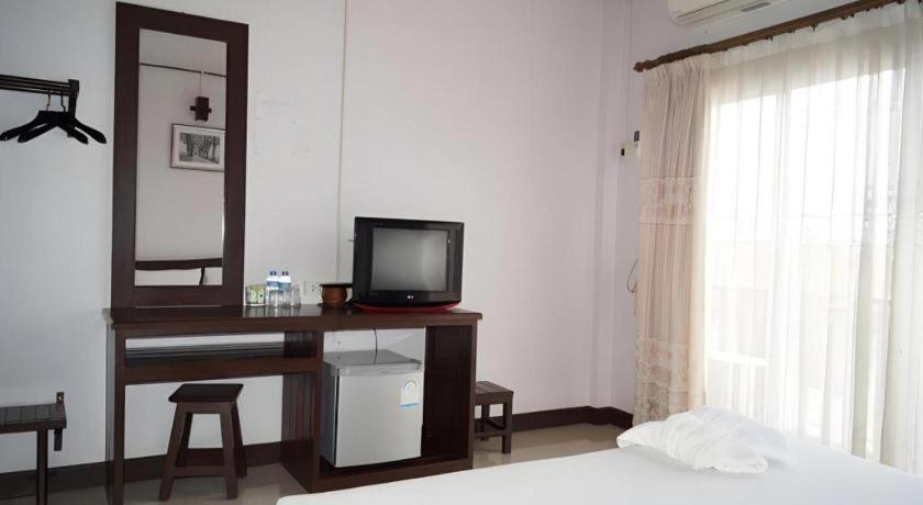 Phou Ang Kham 2 Hotel Vang Vieng Ngoại thất bức ảnh
